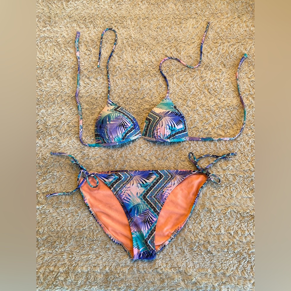 No Boundaries: Bikini